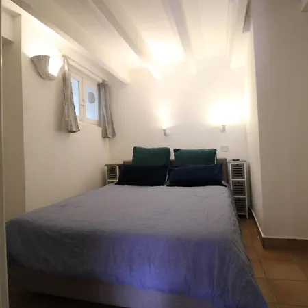 Apartment Villa Cottage Reine, Rc Jardin Cannes