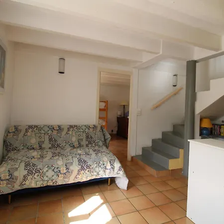 Villa Cottage Reine, Rc Jardin Apartment Cannes