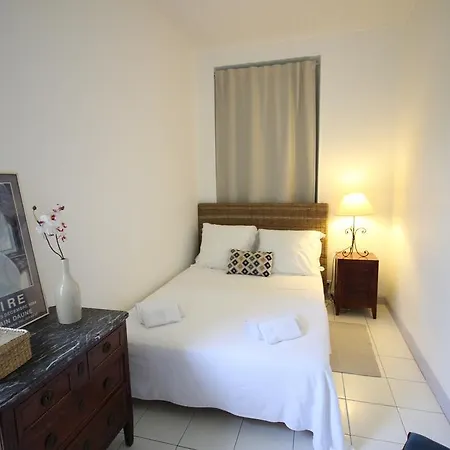 Apartment Villa Cottage Reine, Rc Jardin Cannes